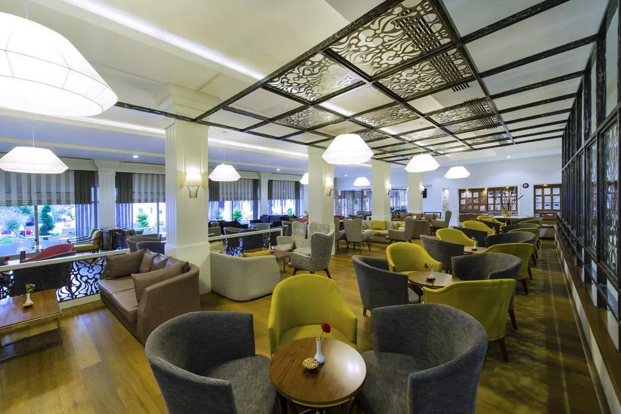 GRANDPARKLARA_SHABAVIZ (8).jpg